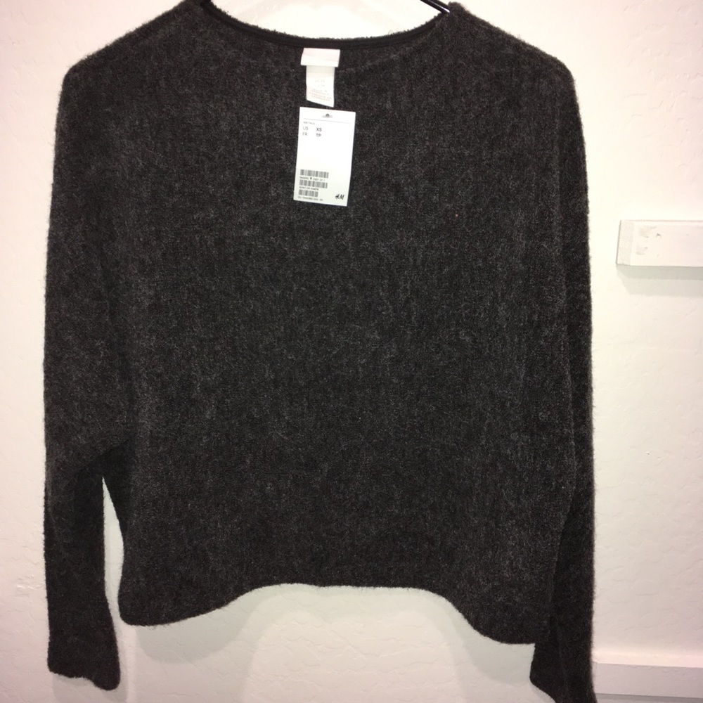 hm sweater
